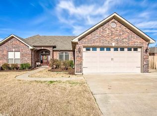 709 Sussix Loop, North Little Rock, AR 72120