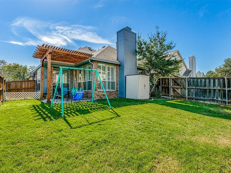 626 Beal Ln — Photo 21