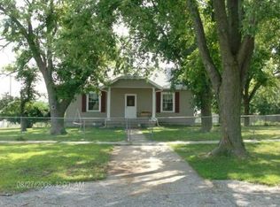 102 Barry St, Milford, KS 66514