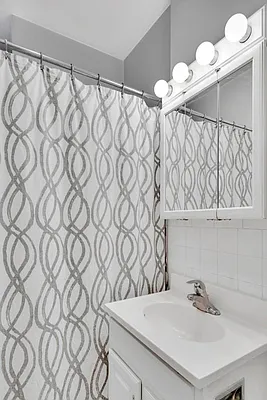 Rented by Halstead Real Estate | media 19