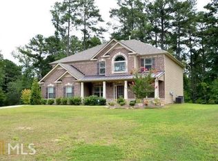 1262 English Manor Cir, Stone Mountain, GA 30087