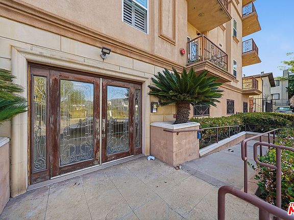 4th image of 956 S Wilton Pl APT 203