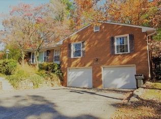 5832 Penguin Dr, Roanoke, VA 24018