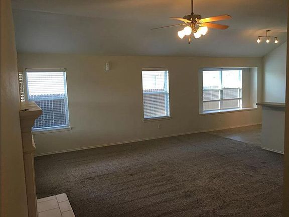 5th image of 1820 Barton Springs Dr