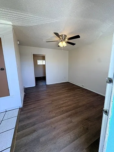 1410 S Espina St #6 Photo 1