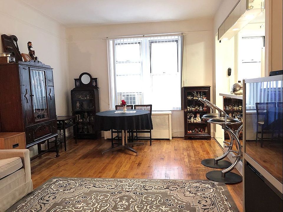 1st image of 59-11 Queens Blvd #4F