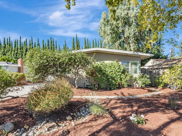 2373 Newhall St, San Jose, CA 95128