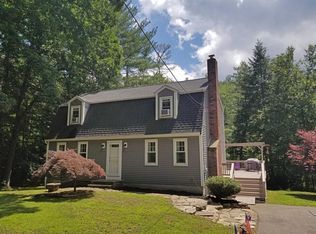 549 Hartford Ave E, Uxbridge, MA 01569