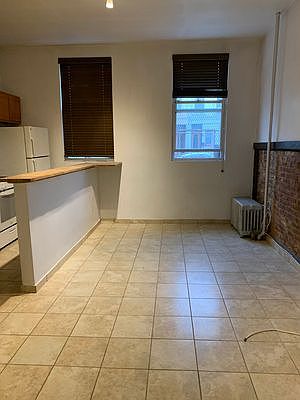 1st image of 444 6th Ave #1F
