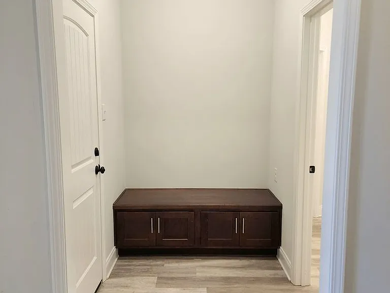 931 Gibson Ct — Photo 25