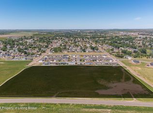 6th Ave SE, Dickinson, ND 58601