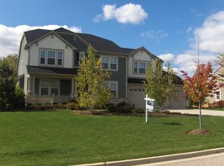 3090 Longcommon Pkwy, Elgin, IL 60124