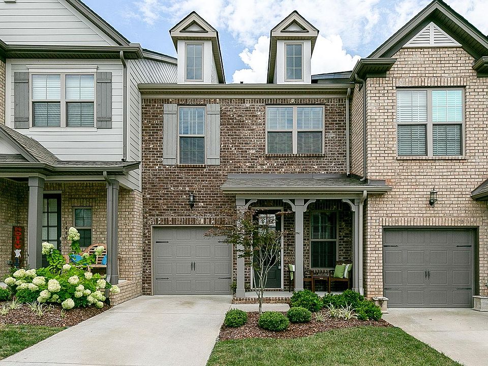 1st image of 1436 Channing Dr