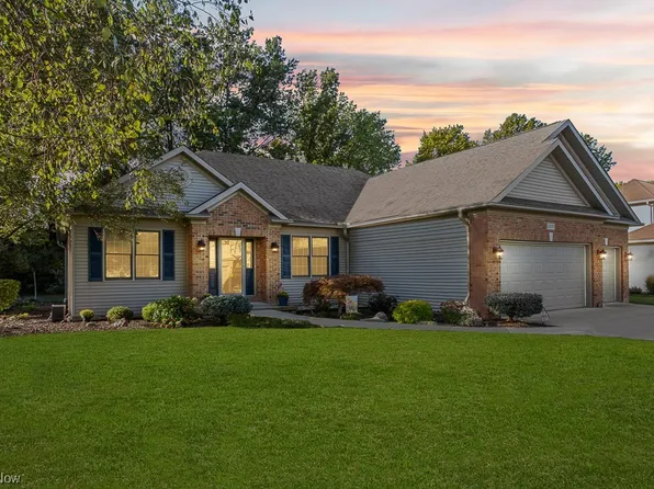 22397 Yarrow Trl, Strongsville, OH 44149