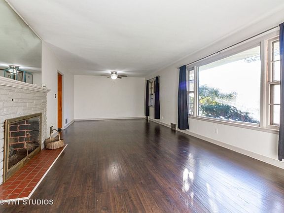 4th image of 618 Quinlan Ln
