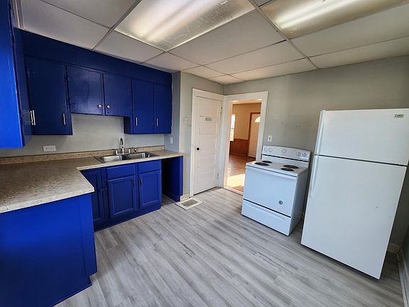 5th image of 505 E Irvington Ave