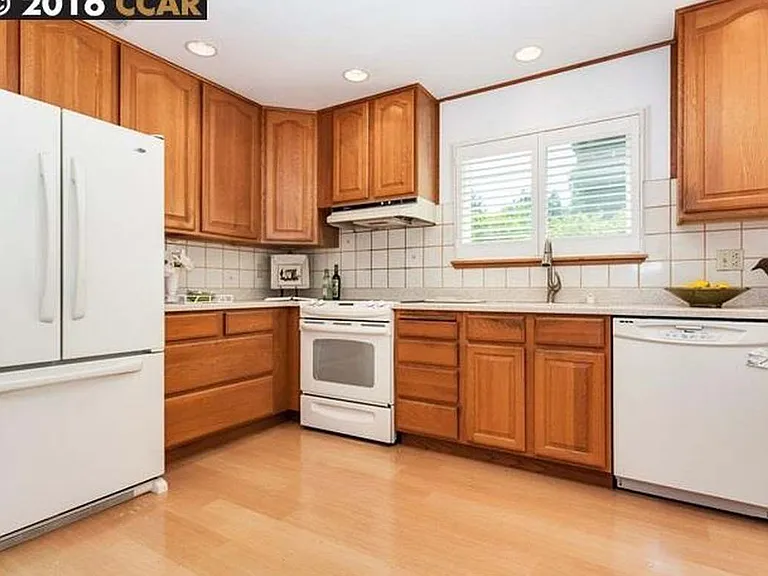 Carpenter Ct — Photo 10