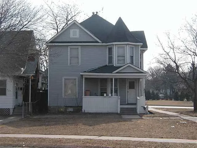729 W 5th St #3 — Photo 1