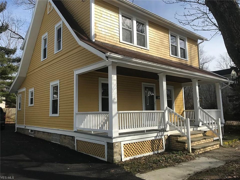 1st image of 37 Elm St