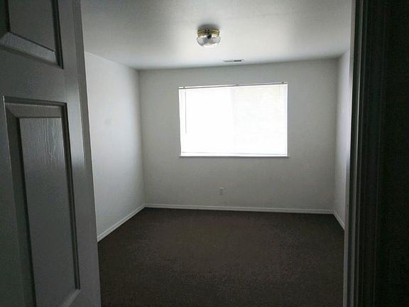 Unit Photo