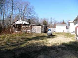 5281 Airport Rd, Bassett, VA 24055