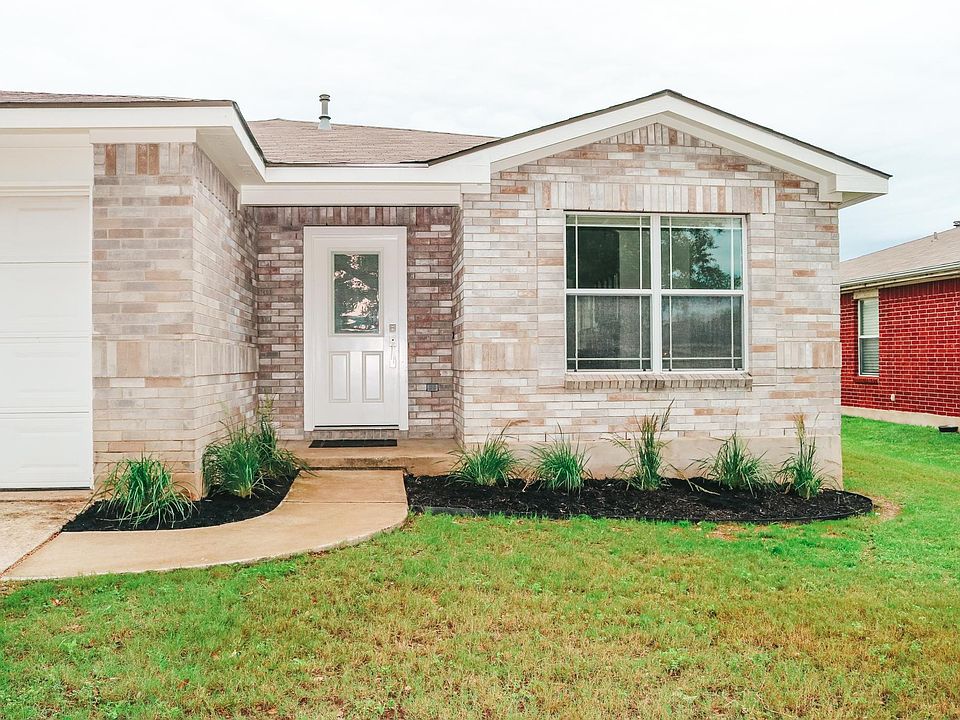 1st image of 116 Salado Dr