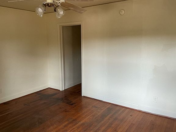 5th image of 2510 Spring Garden St