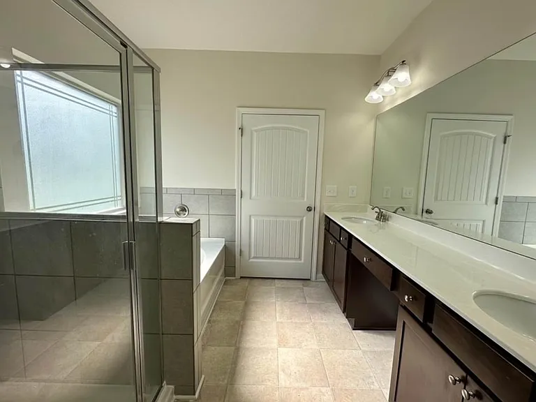 901 Blind Brook Cir — Photo 8