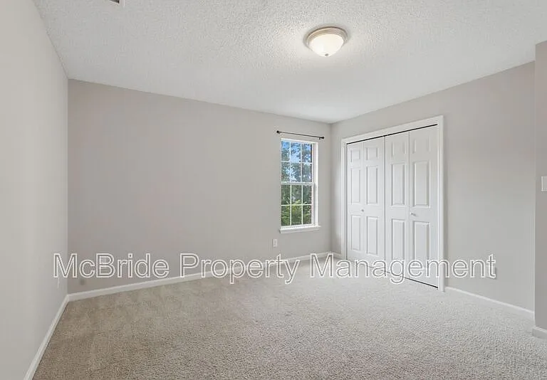 827 Sonora Cir — Photo 21