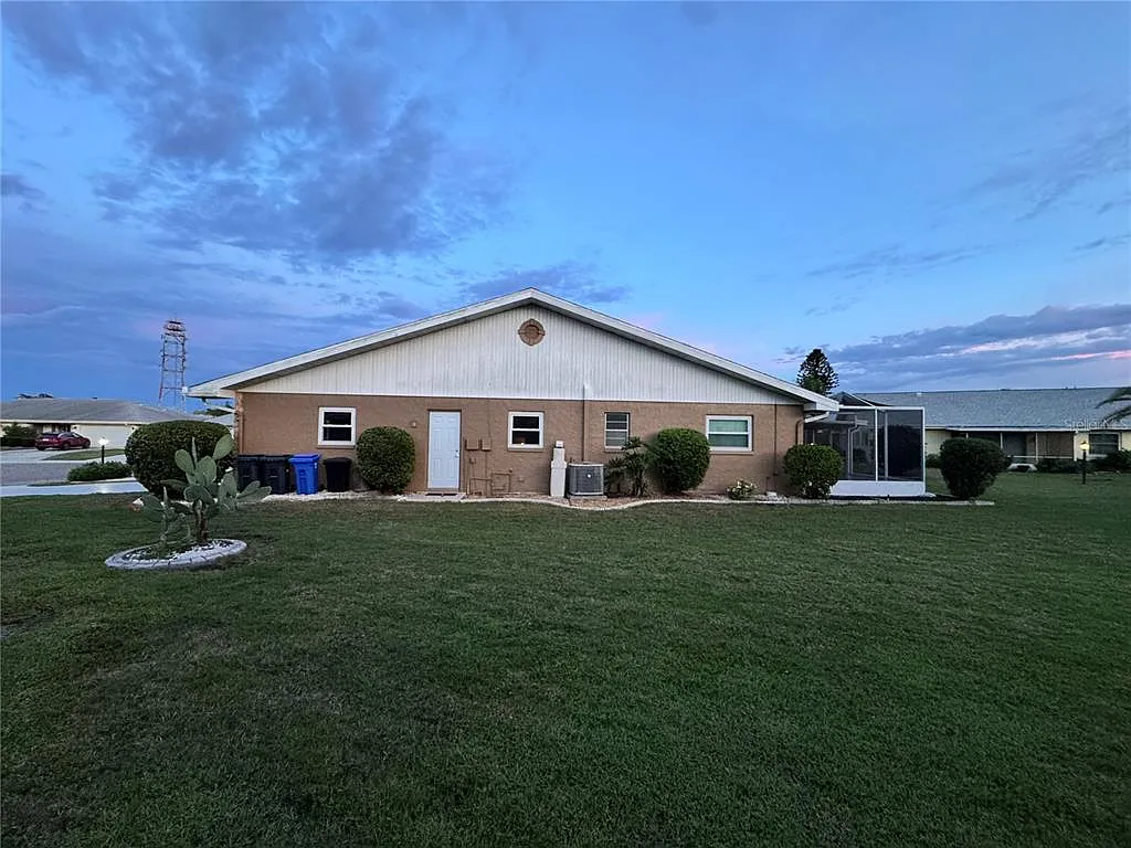 2 bed, 2.0 bath, 1516 sqft, $1,850 — Photo 3