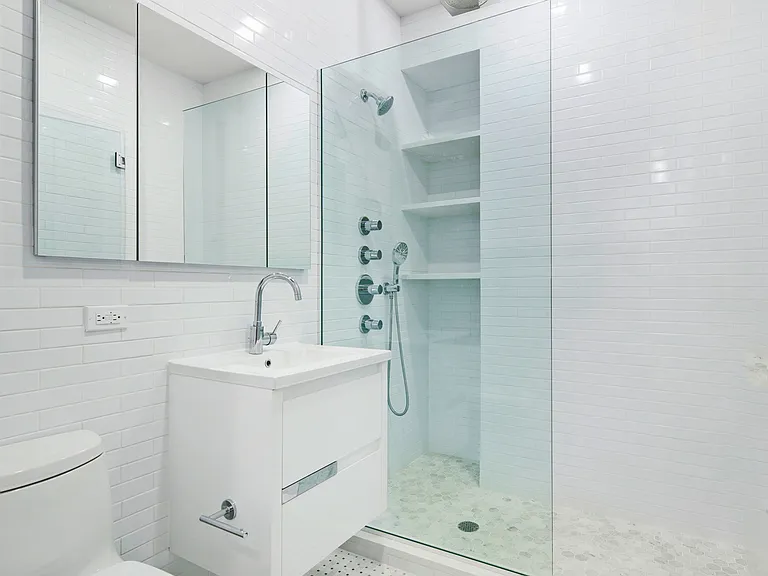 121 Madison Ave #9E — Photo 8