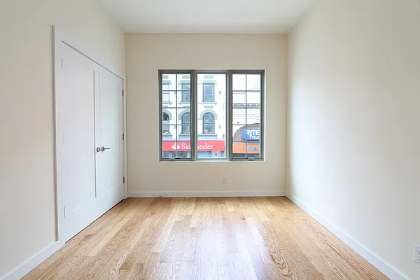 Rented by Compass | media 4