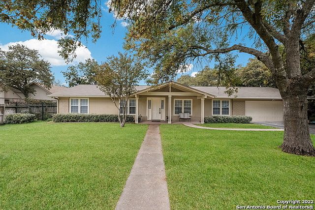 homes for sale 78232 hollywood park