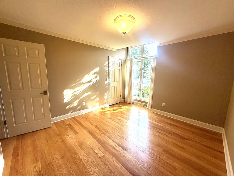 53 Huntleigh Dr — Photo 26
