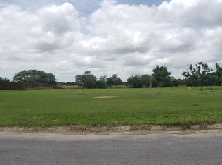 153 Village East Dr, Los Fresnos, TX 78566