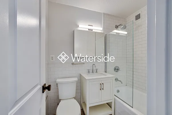 Rented by Brookfield (Funnel) | media 14