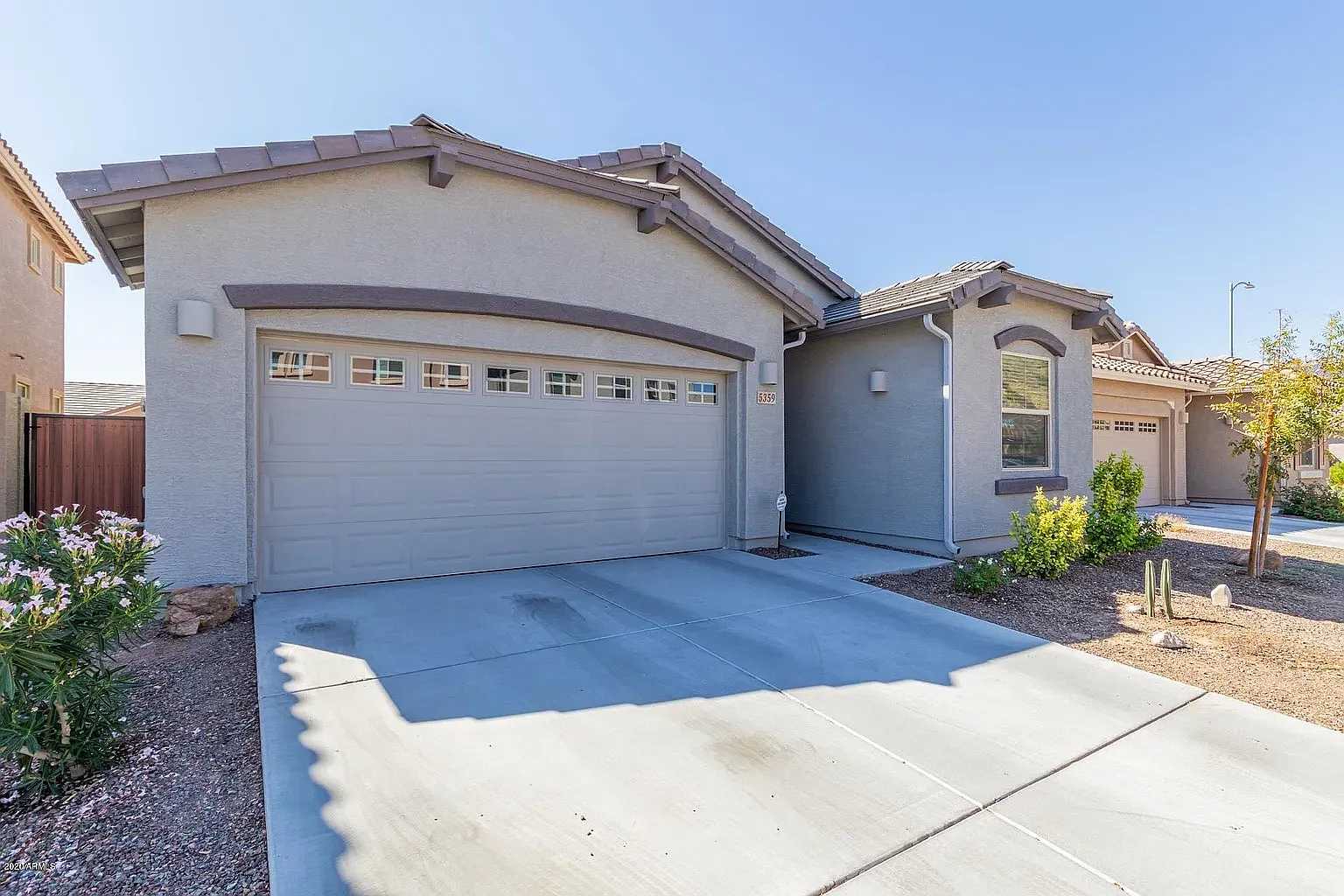4 bed, 1939 sqft, $2,700 — Photo 3