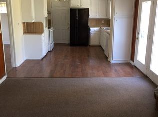 9401 Winston Ave, Urbandale, IA 50322