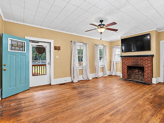 5th image of 318 Murrell St
