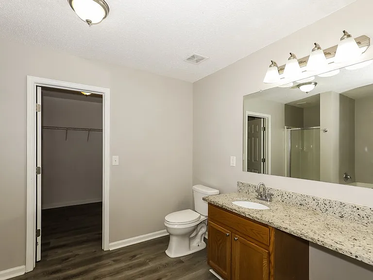 1112 Saint Phillips Ct — Photo 11