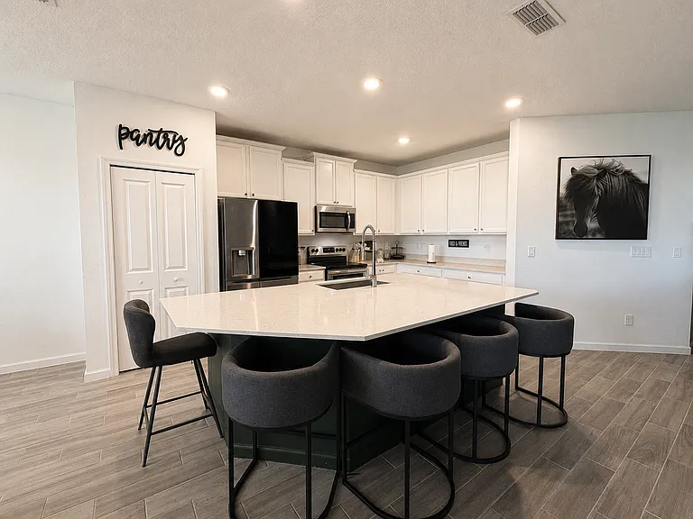 7219 Calamint Ave — Photo 4