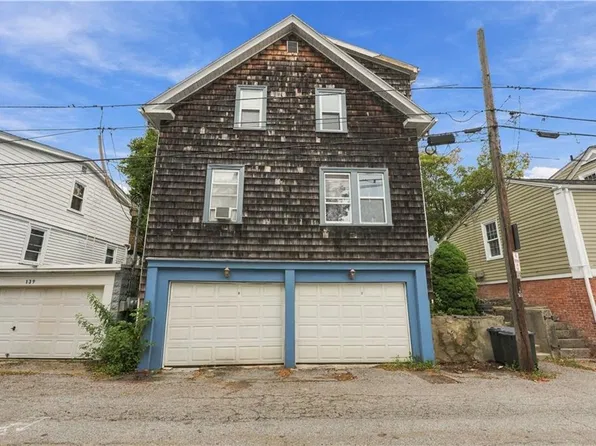 135 Marlborough St, East Greenwich, RI 02818