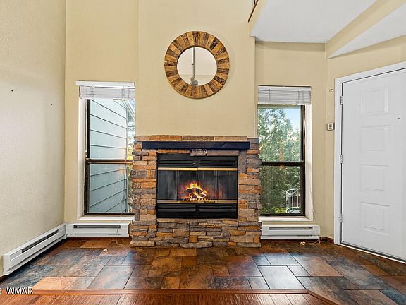 3rd image of 2700 S White Mountain Rd APT 1122