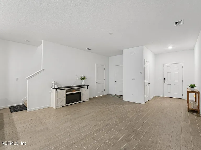 2160 Windward Cay Ln — Photo 9