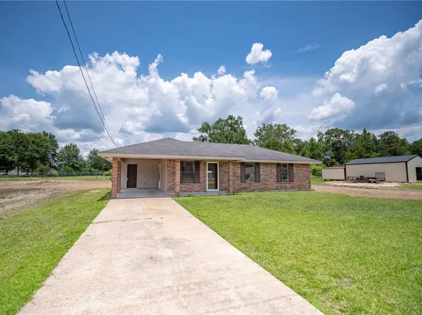 146 Ben Ln, Oakdale, LA 71463