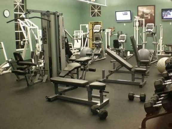 2nd image of 5542 Metrowest Blvd APT 106