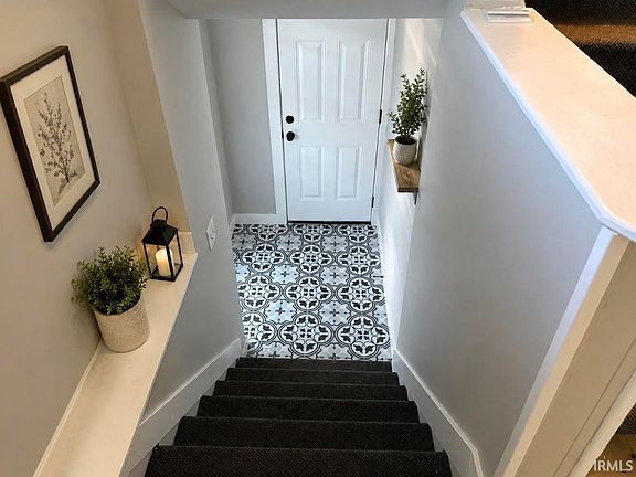 4th image of 310 N 2nd St