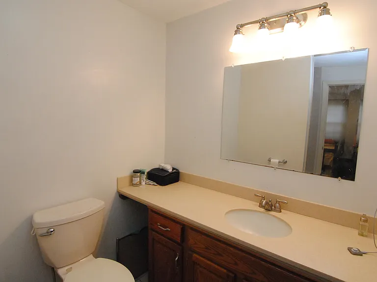 7 Meadowview Cir — Photo 18