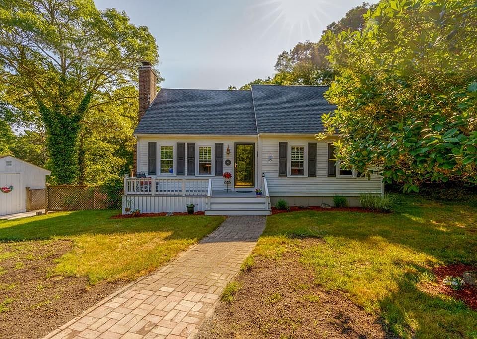 1st image of 4 Gunstock Cir