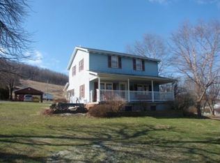 215 Ore Mine Hill Rd, Scottdale, PA 15683